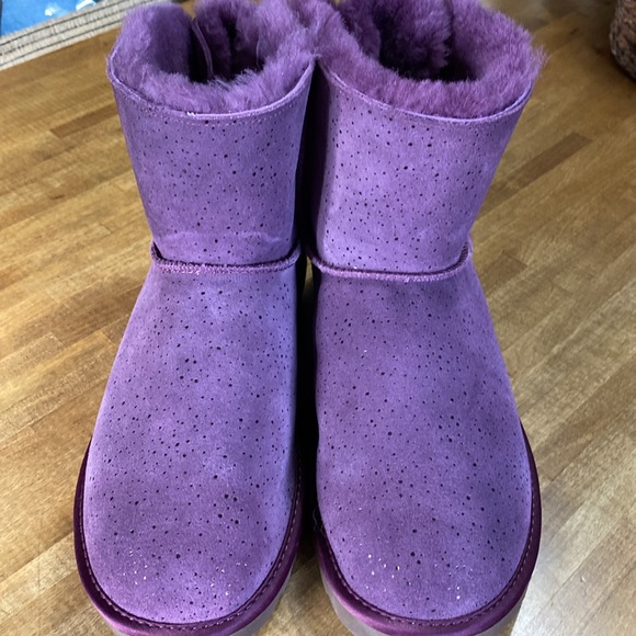 Sparkle Purple UGG Boots Size 9 - Picture 2 of 6